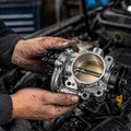 Mi az a fojtószelep és miért kulcsfontosságú a motor működésében?